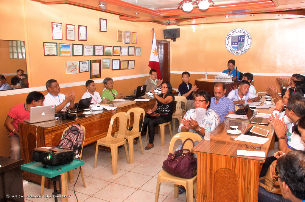 CASTSDM chairman-Calbayog City Mayor Ronaldo P. Aquino welcomed BFAR-8 idea of expanding the alliance to other LGUs as all has that common goal to manage Samar Sea coastal fisheries and its marine resources.   (photo by IAN VILLANUEVA BALDOMARO)